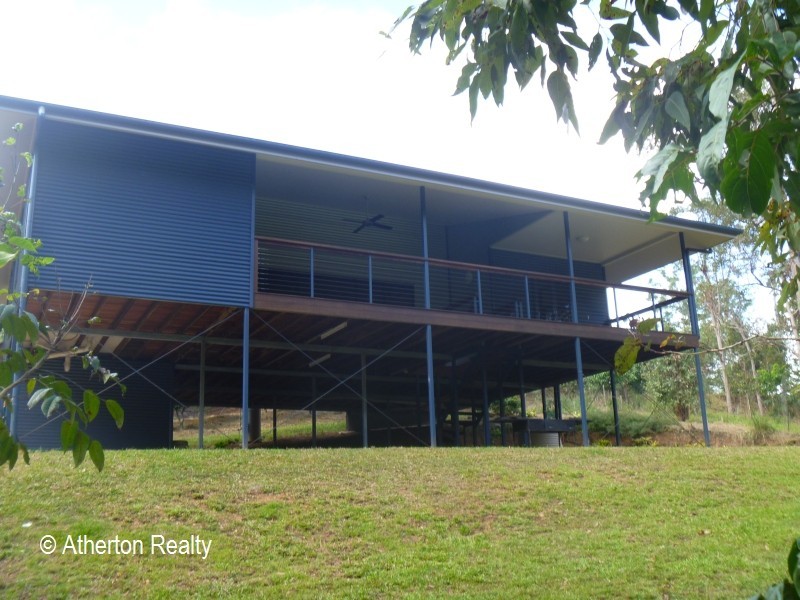 3 Bellevue Ct, Tinaroo QLD 4872