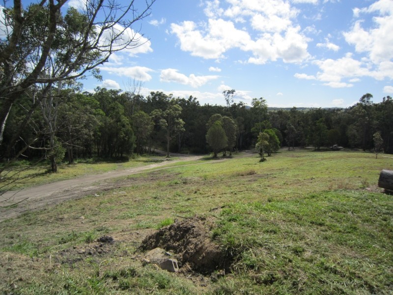 L4 Jerome Road, Yungaburra QLD 4884