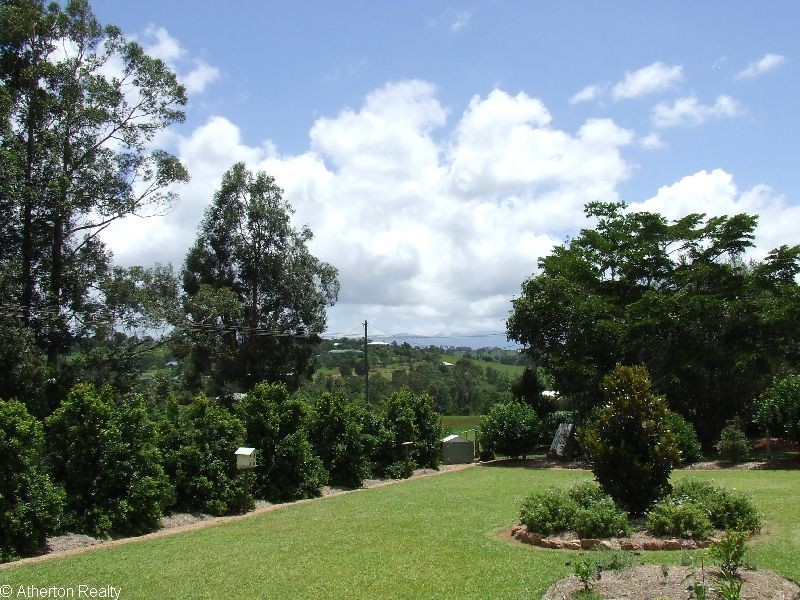Lake Eacham QLD 4884