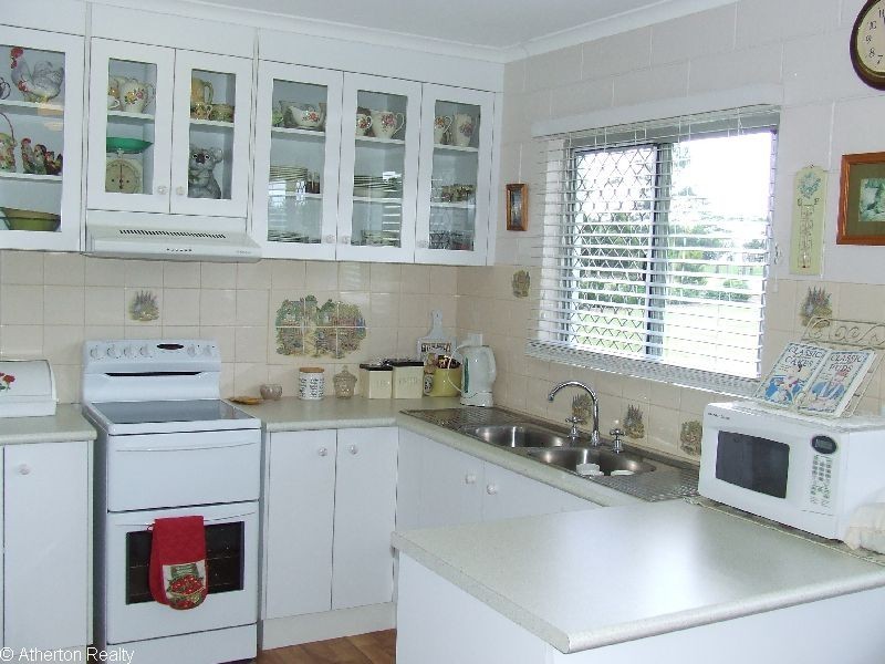 Lake Eacham QLD 4884