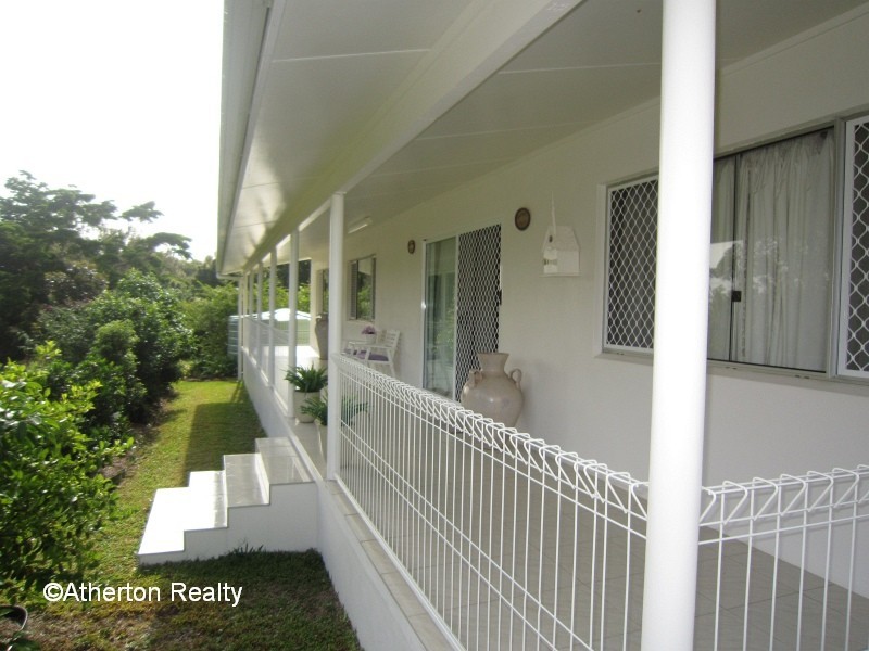 Lake Eacham QLD 4884