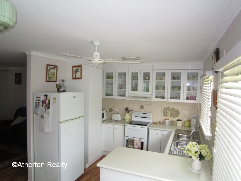 Lake Eacham QLD 4884