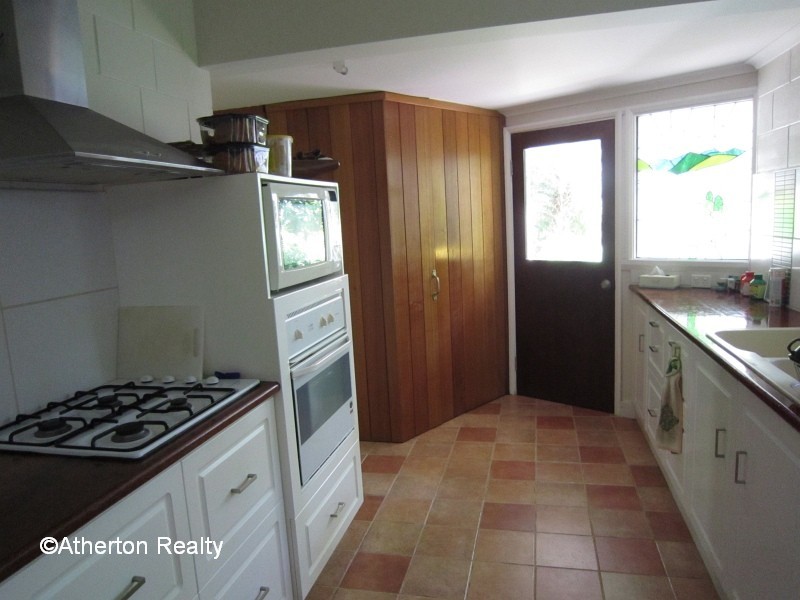 Lake Eacham QLD 4884