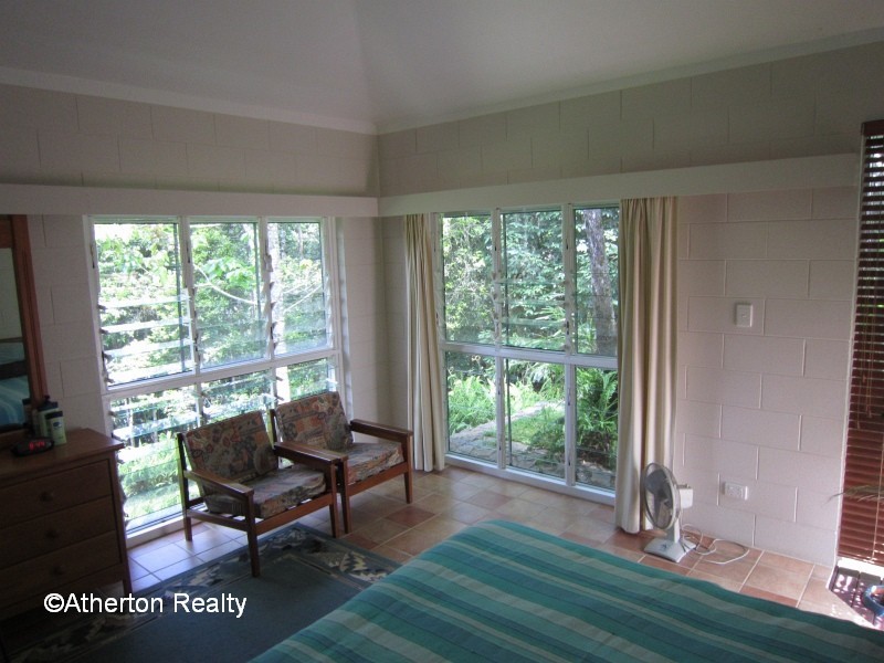 Lake Eacham QLD 4884