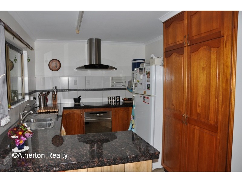 Lake Eacham QLD 4884