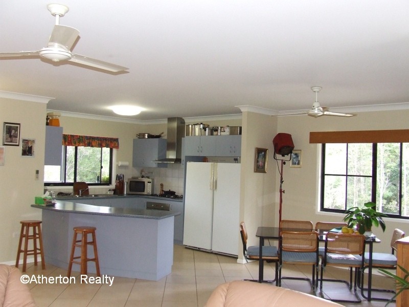 Tinaroo QLD 4872