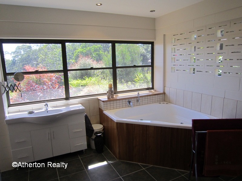 Yungaburra QLD 4884