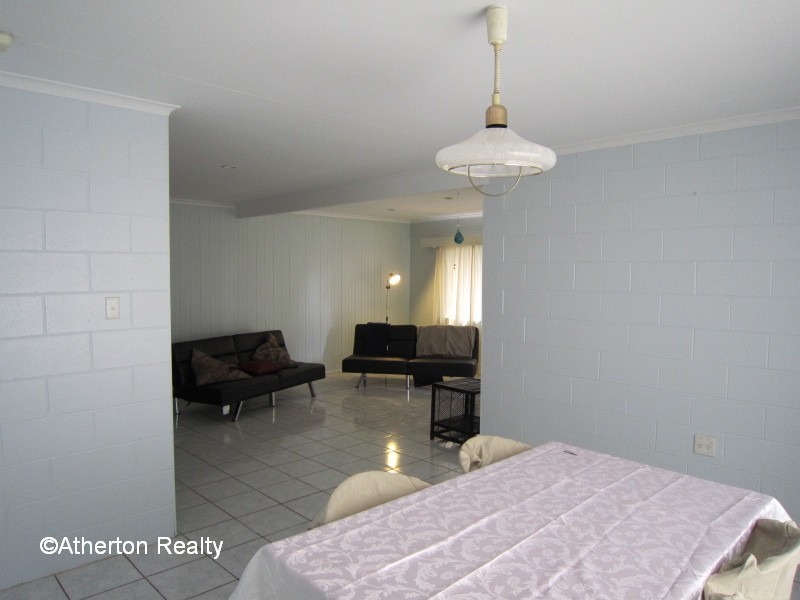 24 Azalea St, Atherton QLD 4883