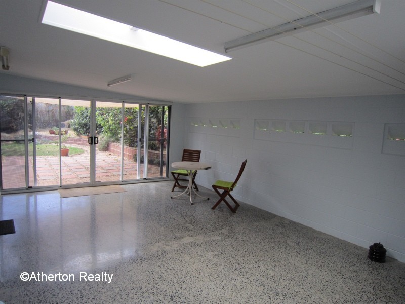 24 Azalea St, Atherton QLD 4883