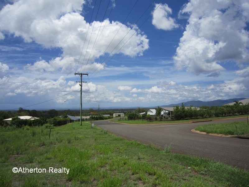 21 Moffat Dr, Tolga QLD 4882