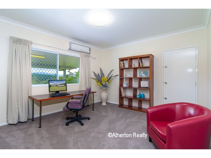 11 Bruce Rd, Yungaburra QLD 4884