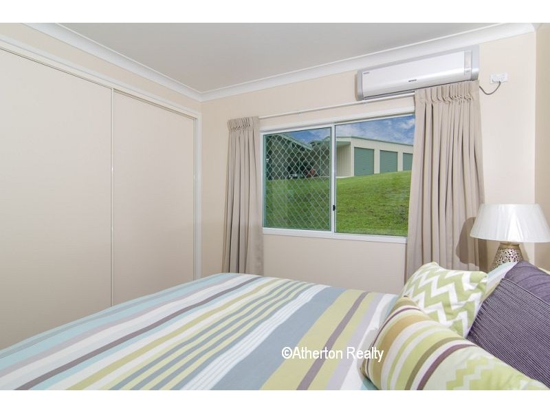 11 Bruce Rd, Yungaburra QLD 4884