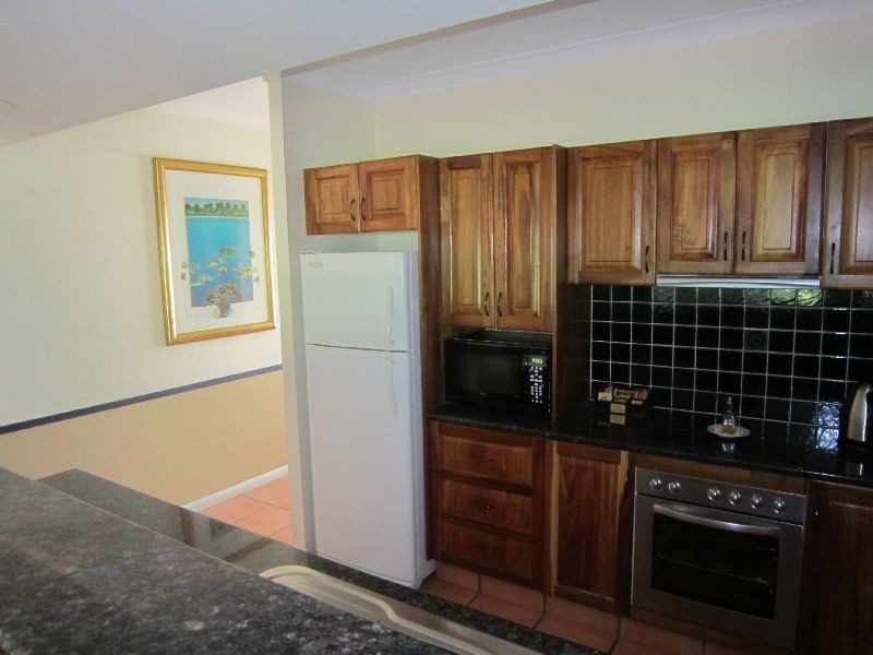 28 Barron St, Tinaroo QLD 4872