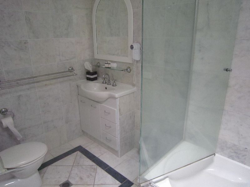 28 Barron St, Tinaroo QLD 4872