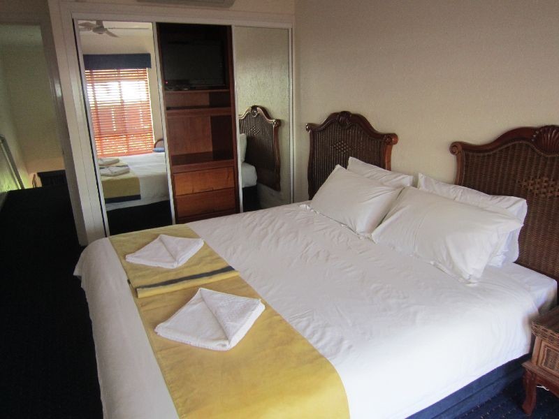 28 Barron St, Tinaroo QLD 4872