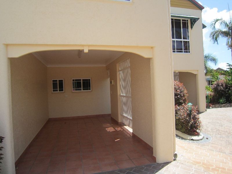 28 Barron St, Tinaroo QLD 4872