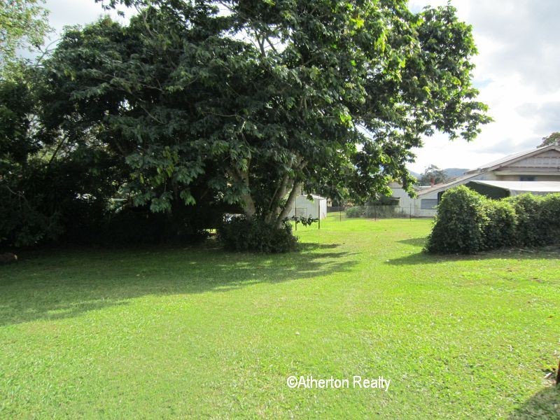121 Robert St, Atherton QLD 4883