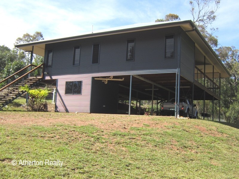 Tinaroo QLD 4872