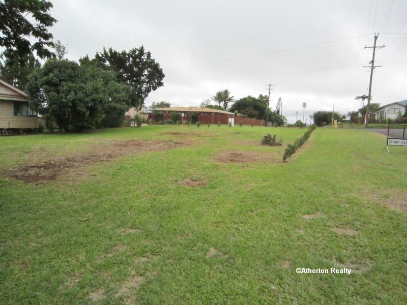 121 Robert St, Atherton QLD 4883