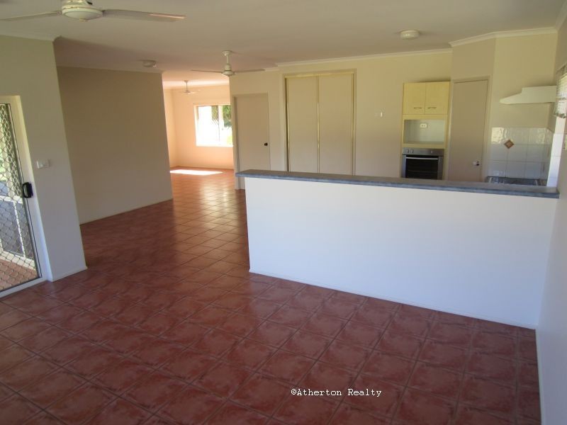 38 Anthony Dr, Atherton QLD 4883