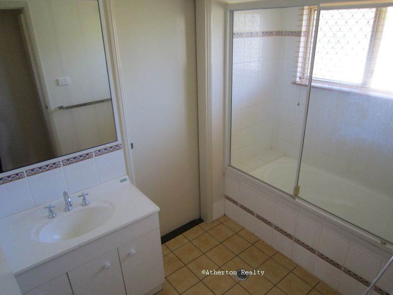 38 Anthony Dr, Atherton QLD 4883