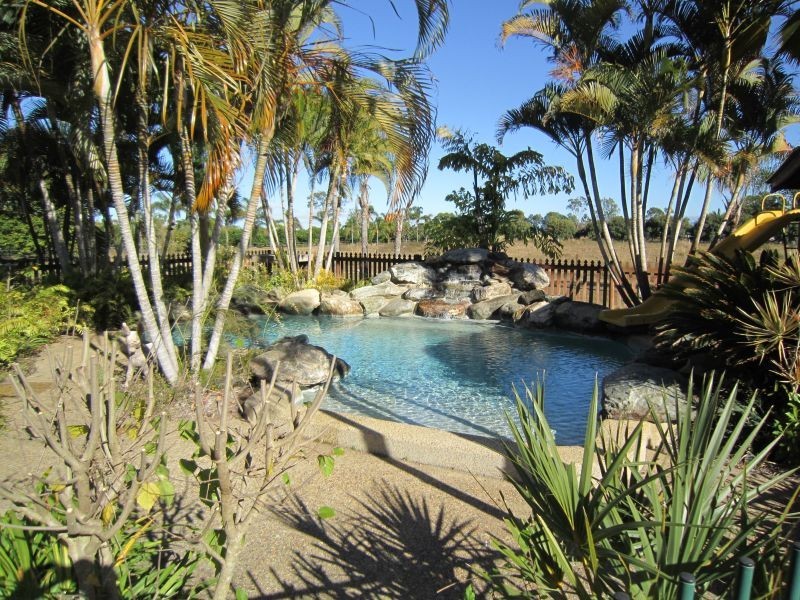 12 Facet Dr, Mareeba QLD 4880