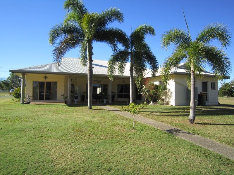 12 Facet Dr, Mareeba QLD 4880