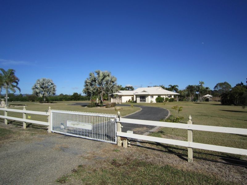 12 Facet Dr, Mareeba QLD 4880