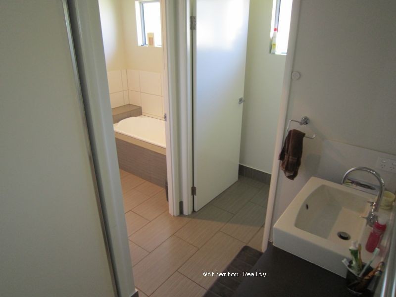 12-13 Montgomery Cl, Atherton QLD 4883