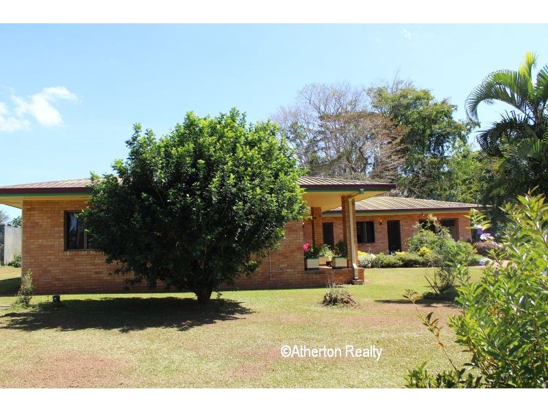 7 Stotter Rd, Stoters Hill QLD 4860