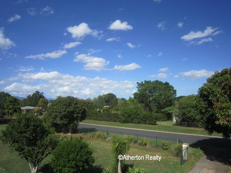 2 Tamarind Close, Atherton QLD 4883