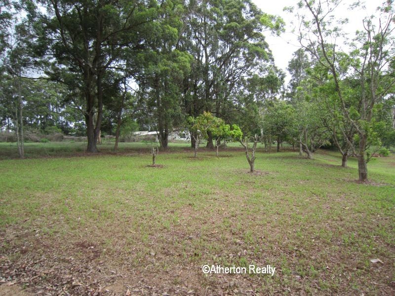 22-24 Bulankoff Rd, Tolga QLD 4882
