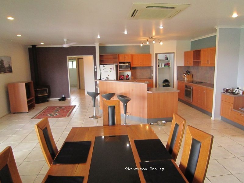 4 Foley Cl, Atherton QLD 4883