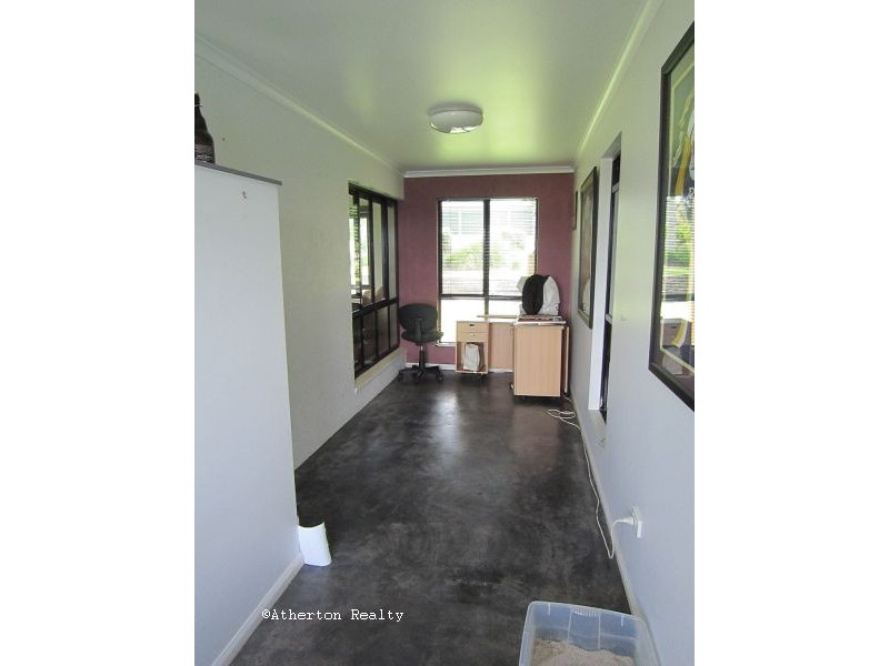 4 Foley Cl, Atherton QLD 4883