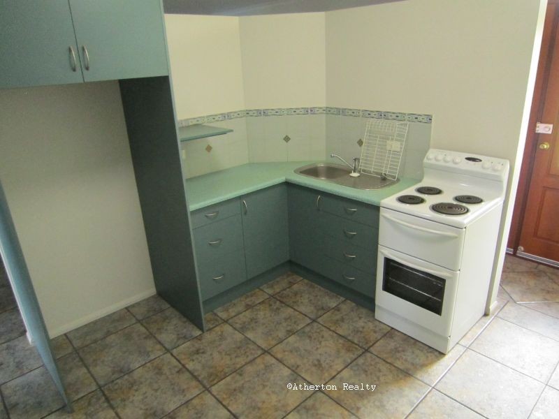 4 Foley Cl, Atherton QLD 4883