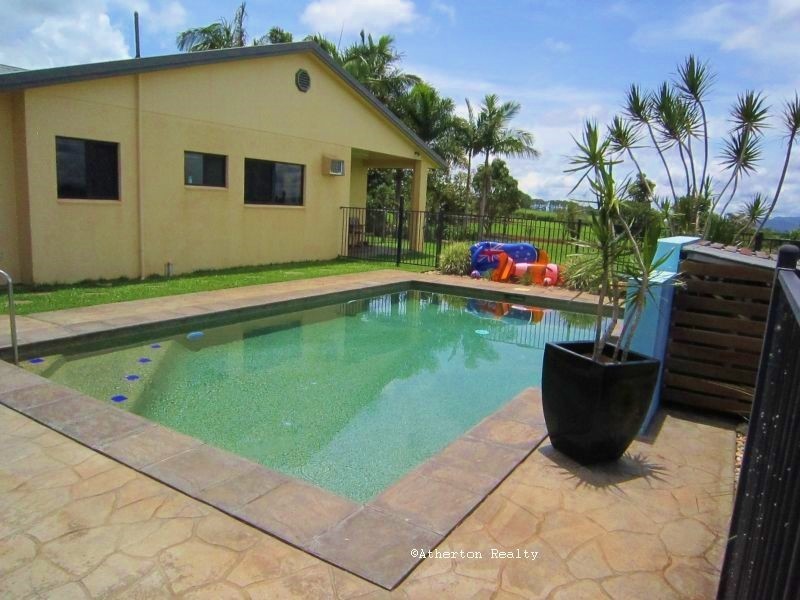4 Foley Cl, Atherton QLD 4883
