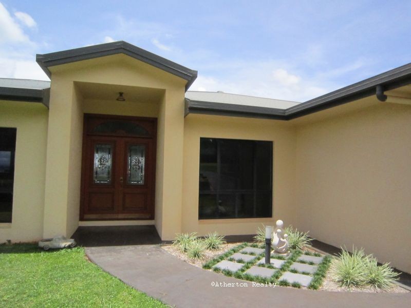 4 Foley Cl, Atherton QLD 4883