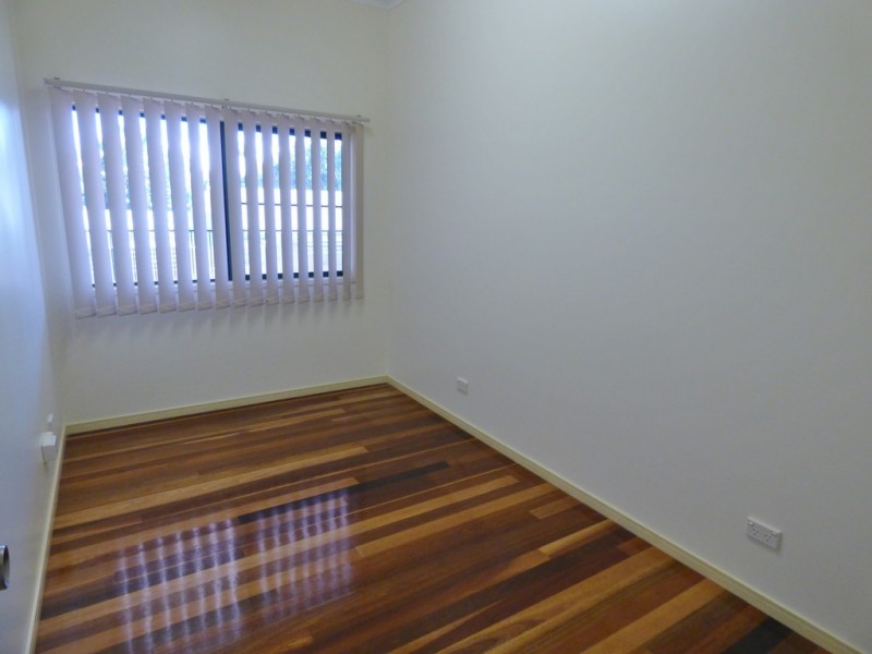 15 Abbott St, Atherton QLD 4883