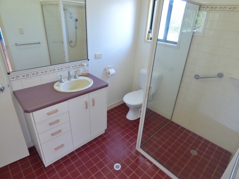 15 Abbott St, Atherton QLD 4883