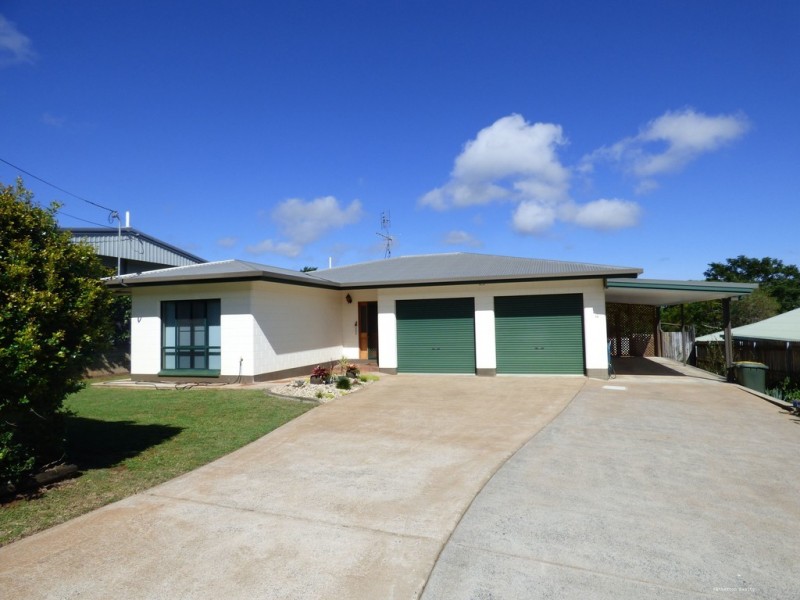 15 Abbott St, Atherton QLD 4883