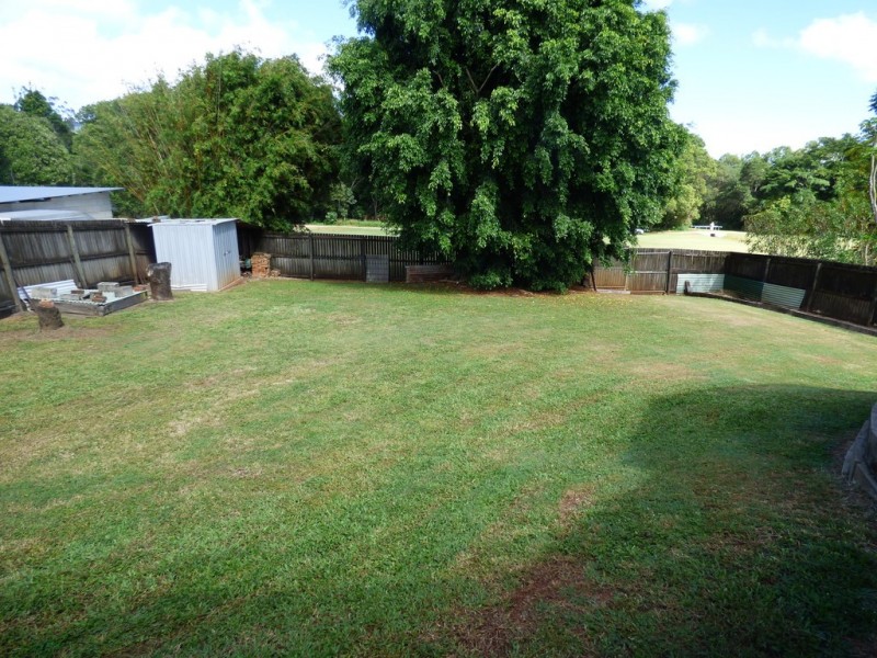 15 Abbott St, Atherton QLD 4883