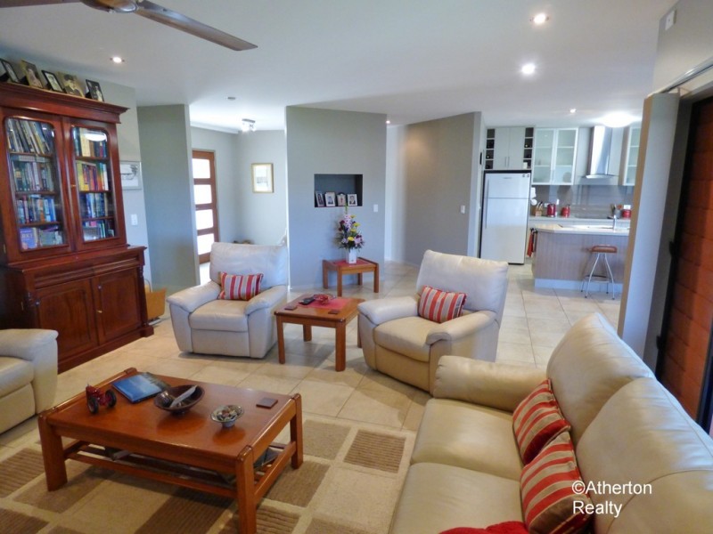 7 Mitchell Dr, Atherton QLD 4883