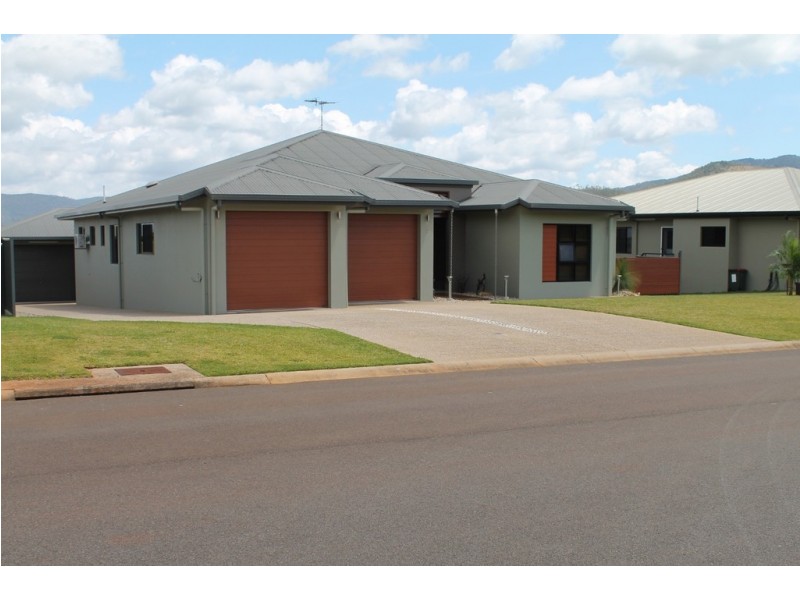 7 Mitchell Dr, Atherton QLD 4883