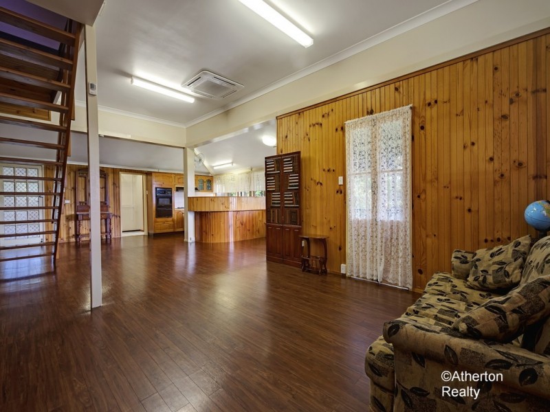 26 Eacham Rd, Yungaburra QLD 4884