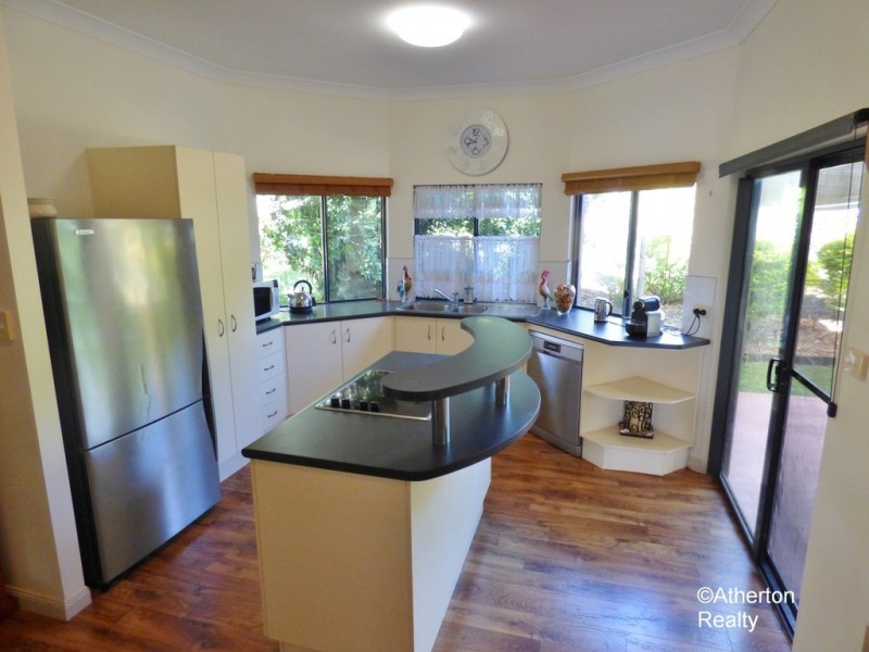 31 Rita Cct, Atherton QLD 4883