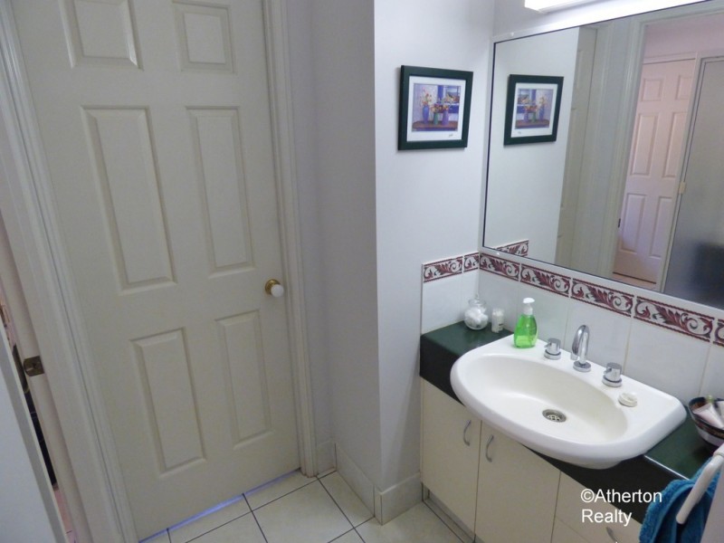 52 Rankine Dr, Tolga QLD 4882