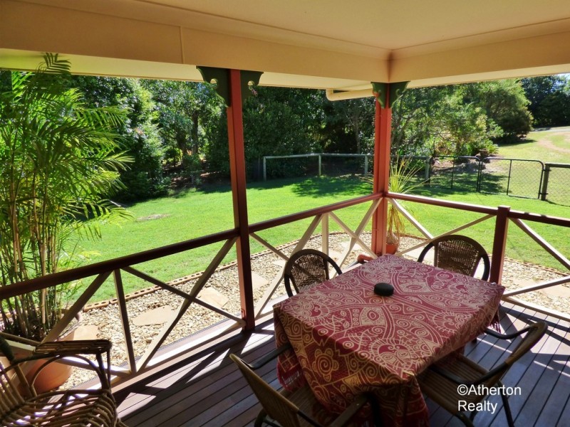 52 Rankine Dr, Tolga QLD 4882