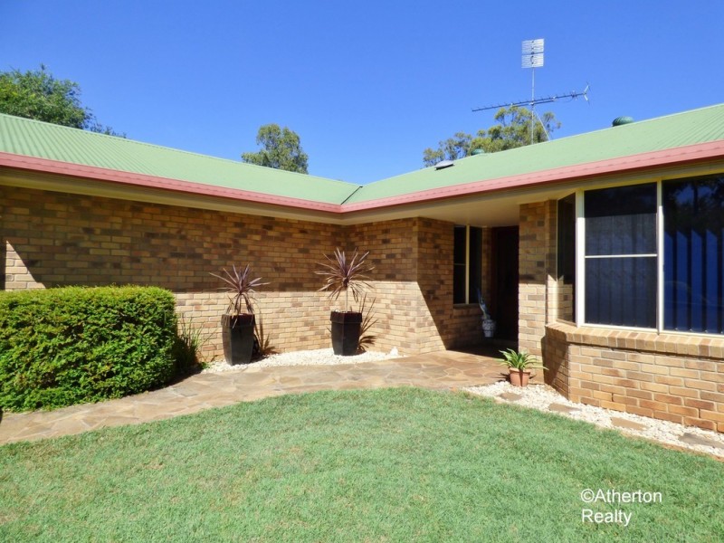 52 Rankine Dr, Tolga QLD 4882