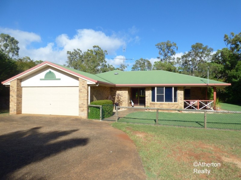 52 Rankine Dr, Tolga QLD 4882