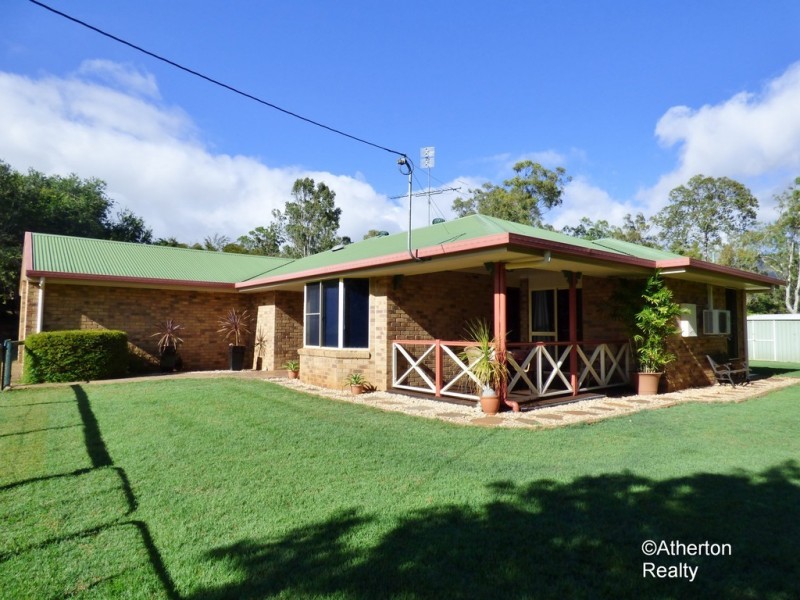 52 Rankine Dr, Tolga QLD 4882